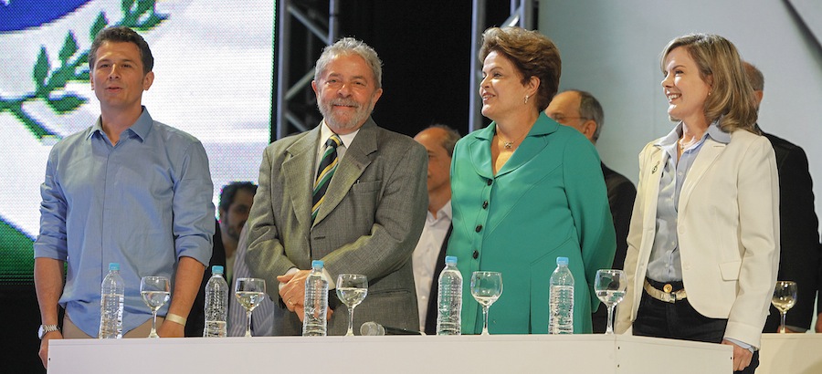 EX-PR-LULA-DILMA-GLEISE-02
