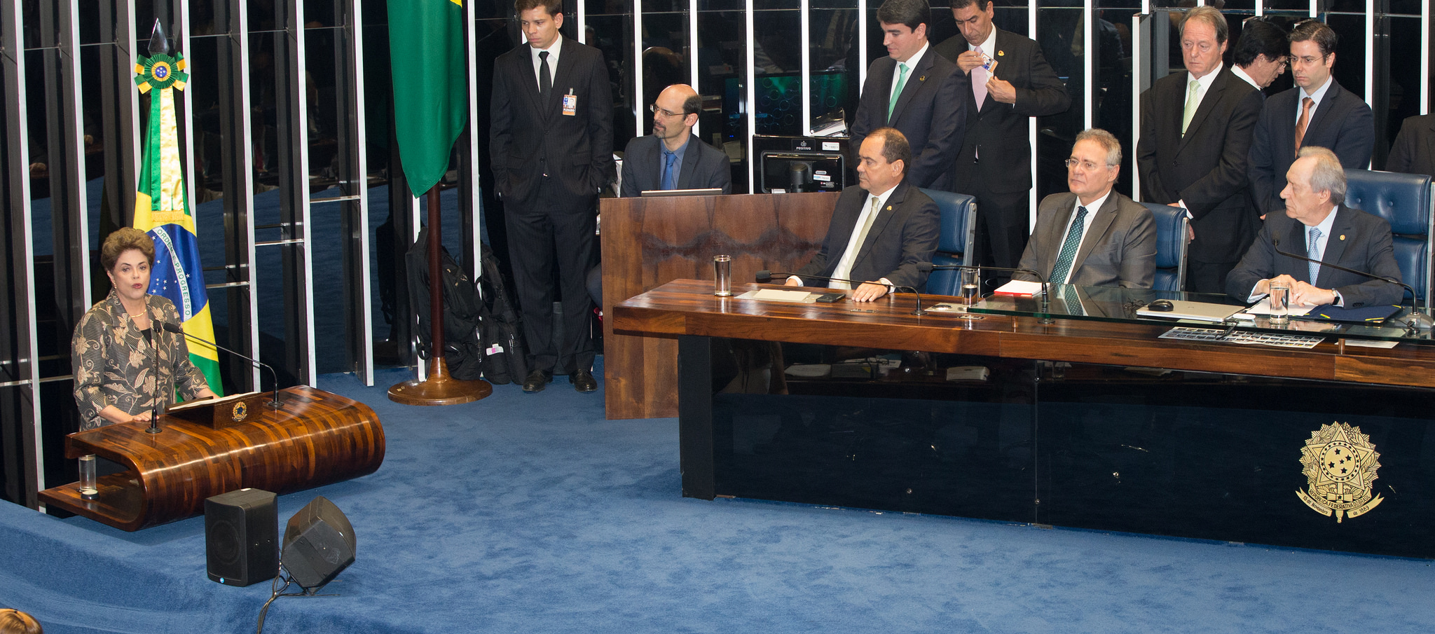 Presidenta responde questionamento de senadores (Foto: Lula Marques/Agência PT)