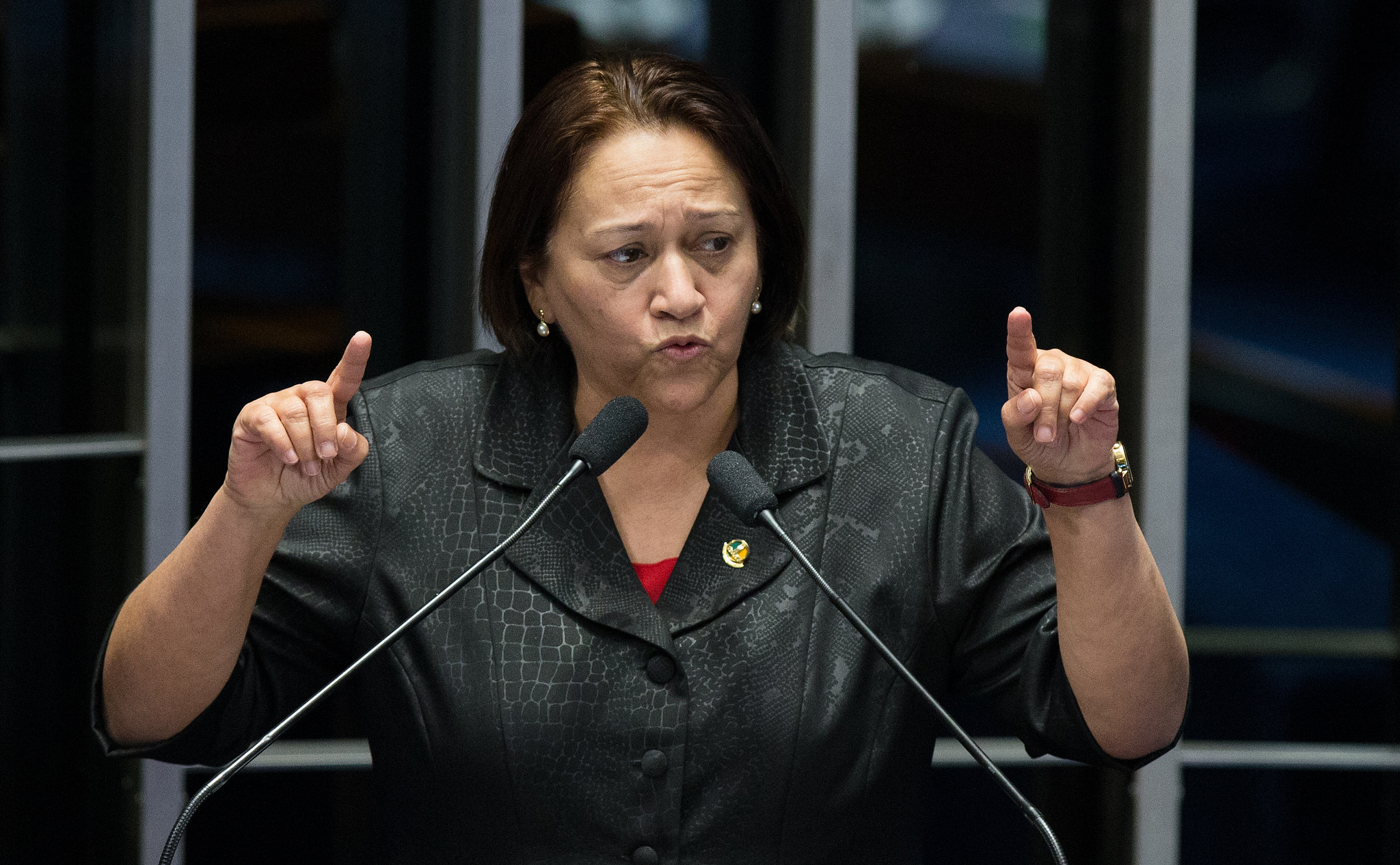 Resultado de imagem para foto de fatima bezerra